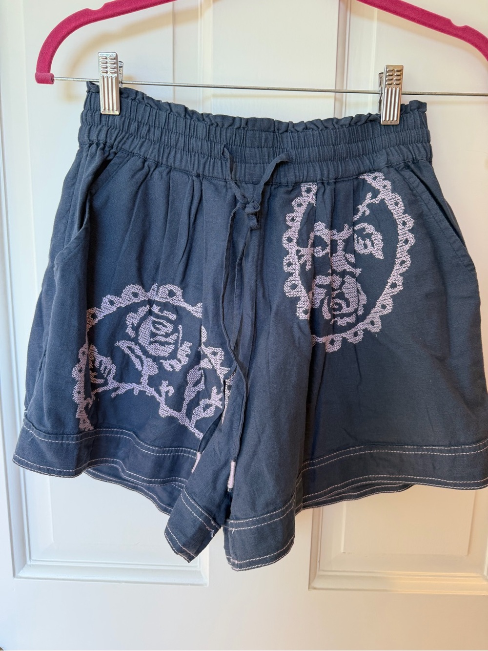 FREE PEOPLE Short-Sleeve Embroidered  shirt and shorts NWOT size XS - Picture 5 of 10